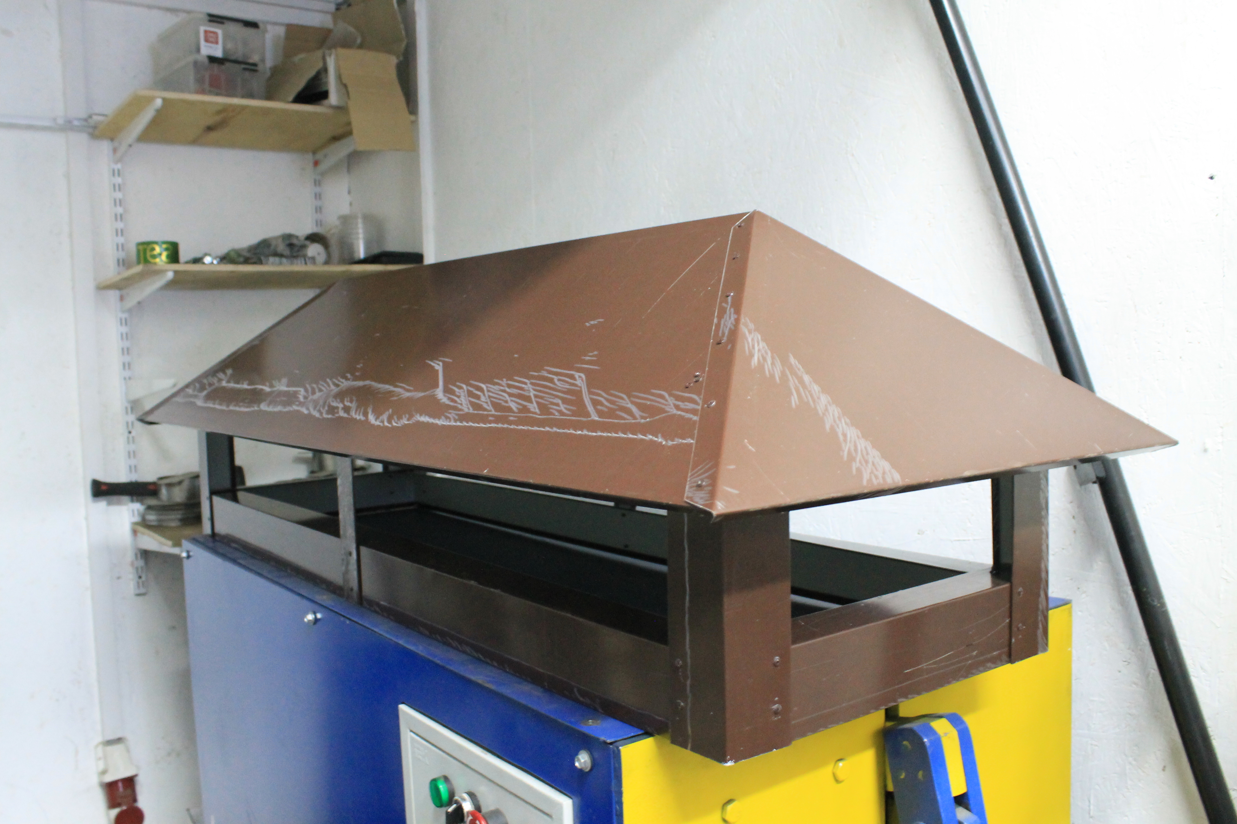 Колпак на дымоход окрашенный